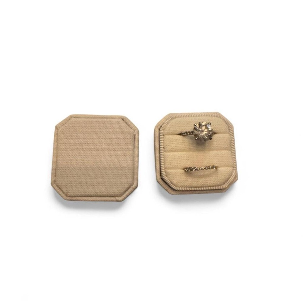 Ivory Linen Wedding Ring Box - Picture 4 of 6